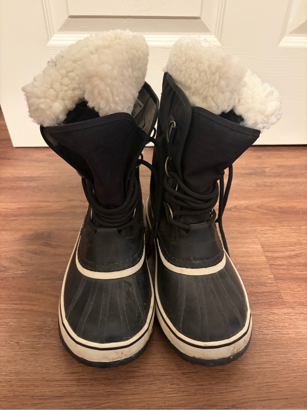 Sorel Black Winter Lace-Up Boots with White Faux-Shearling Cuff